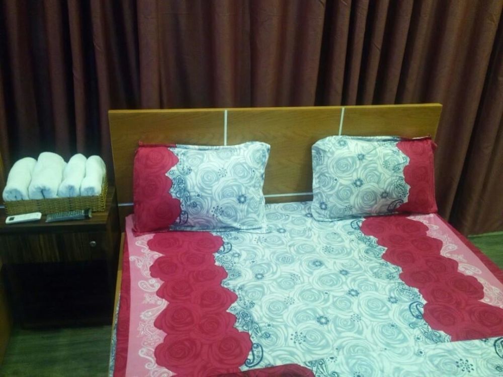 Venus Hotel - 2I1A Bach Dang P2 Tan Binh Хошимин Екстериор снимка